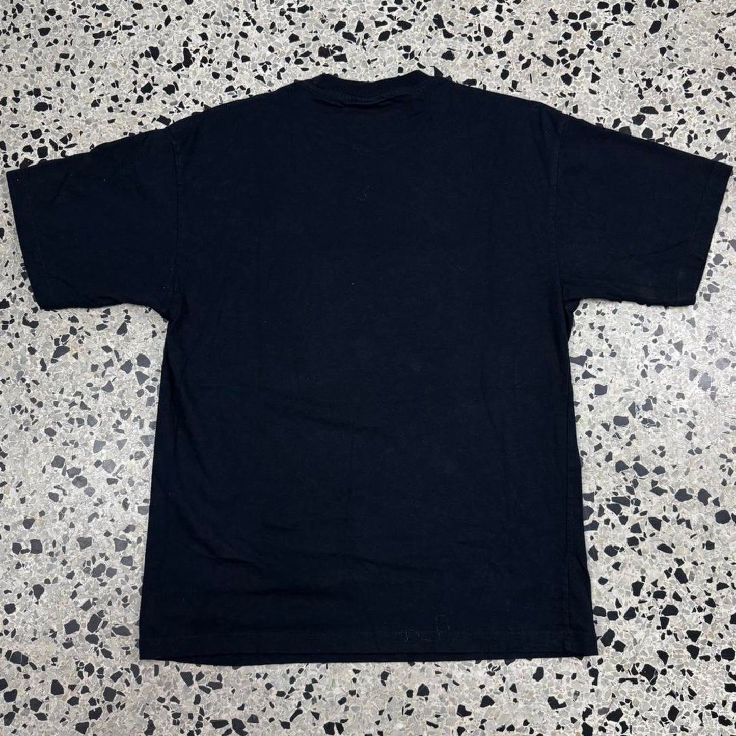 VINTAGE Y2K SINGAPORE IS A FINE CITY PARODY TEE: