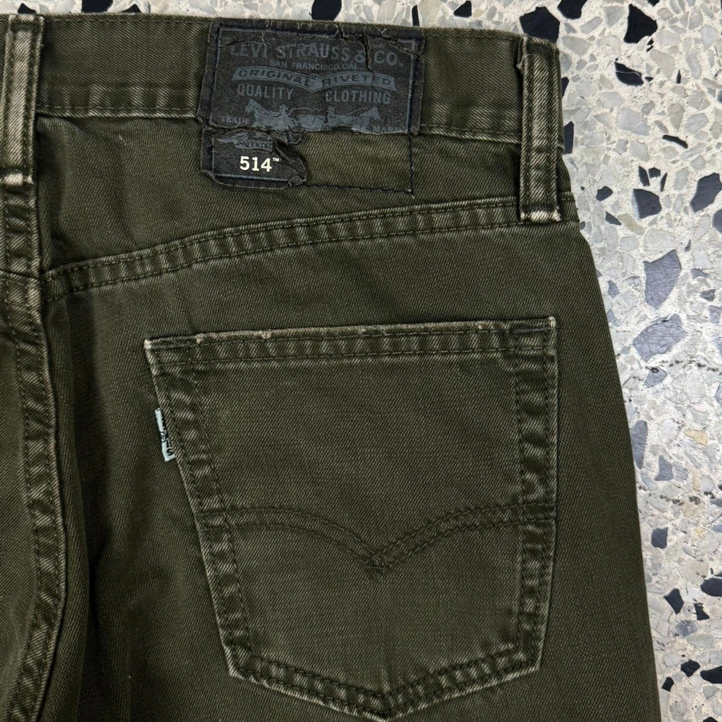 VINTAGE Y2K LEVIS 514 OLIVE OVERDYED DENIM JEANS: