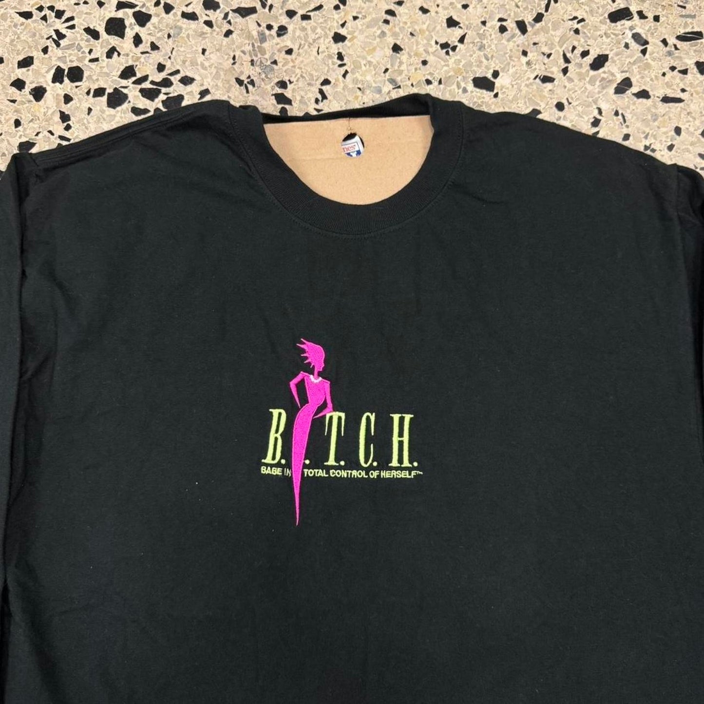 VINTAGE Y2K BITCH: BABE IN TOTAL CONTROL OF HERSELF LONGSLEEVE TEE: