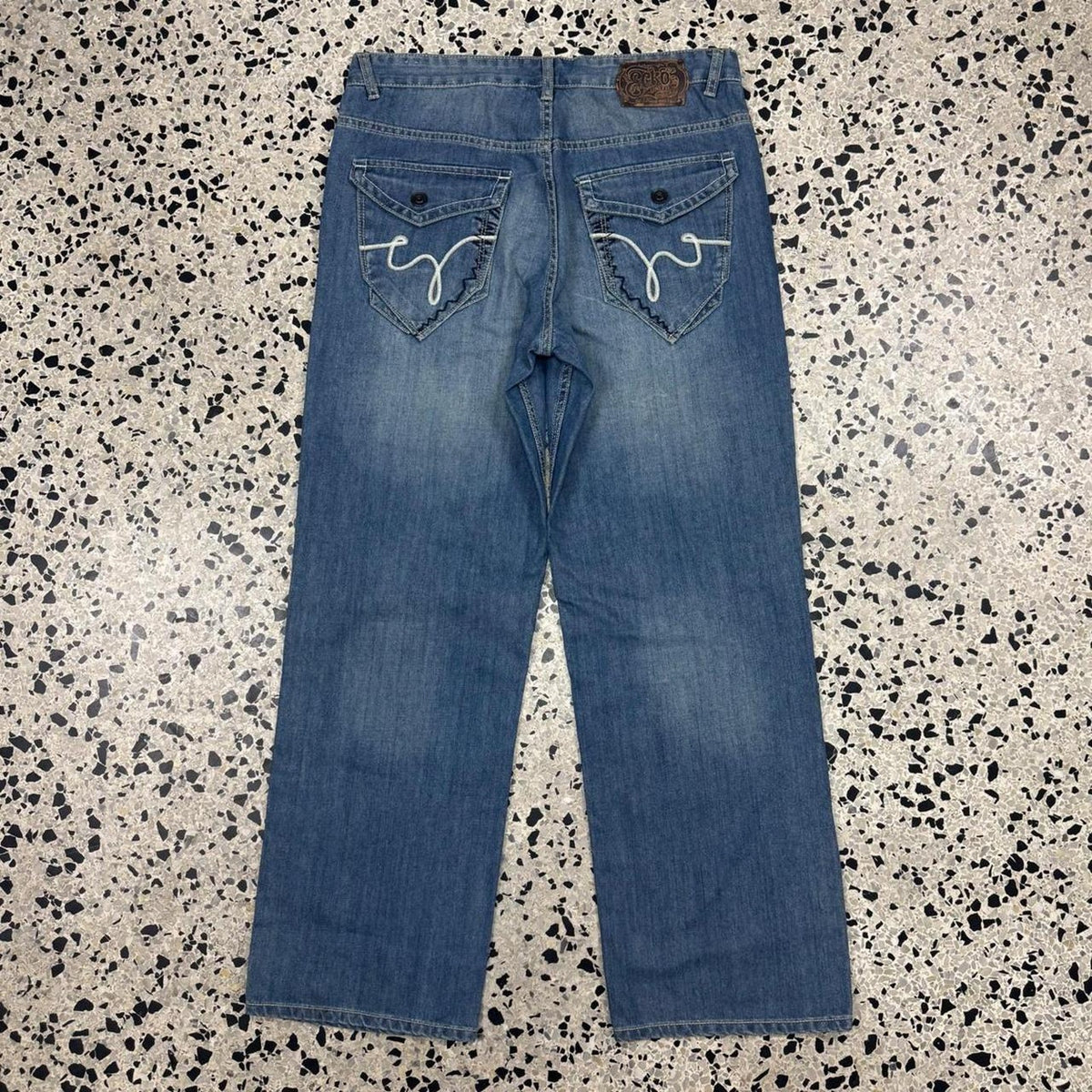 VINTAGE Y2K ECKO UNLIMITED BNWT NOS LIGHTWASH DENIM JEANS: