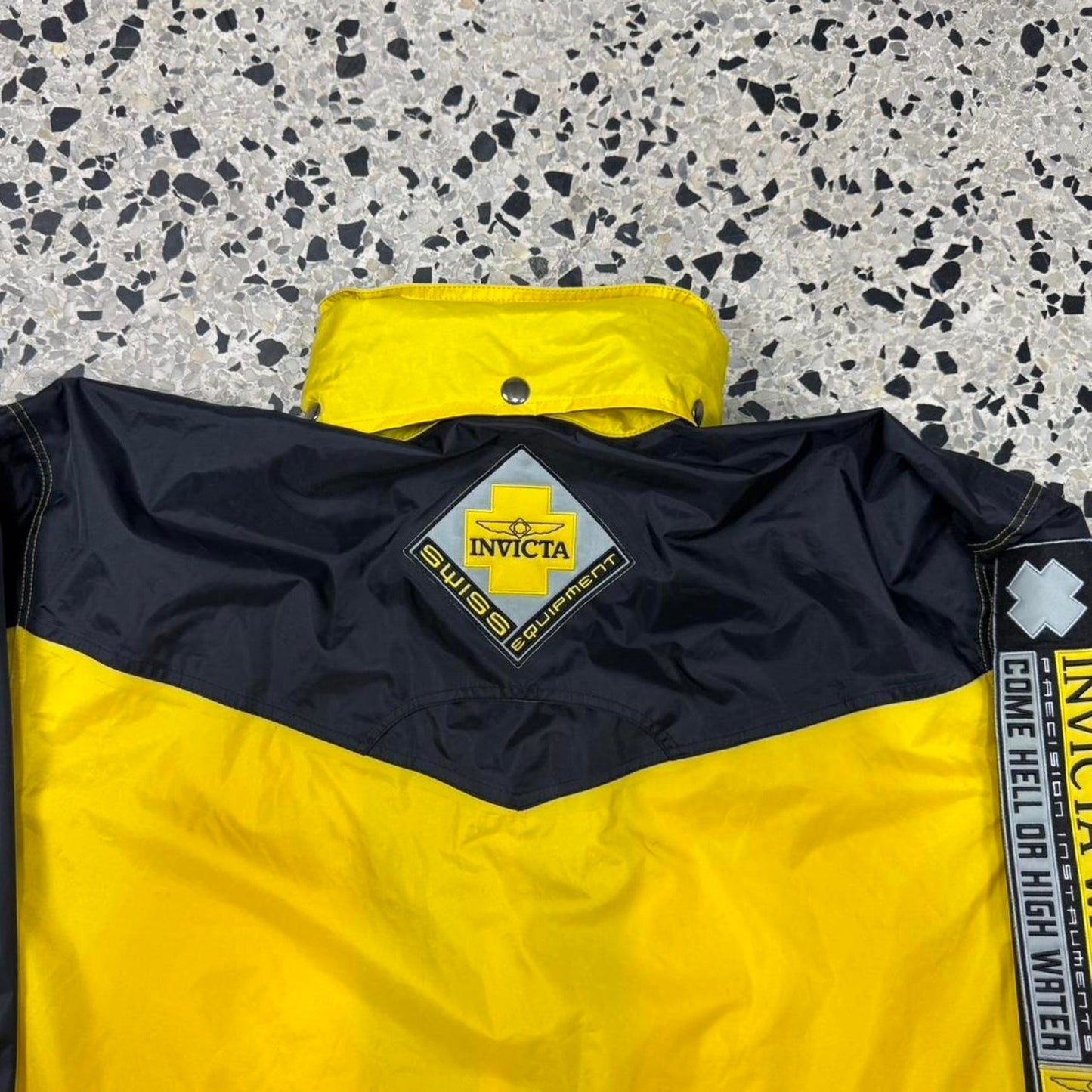 VINTAGE Y2K INVICTA EXTREME GEAR SAILING HEAVYWEIGHT WINDBREAKER RAIN JACKET: