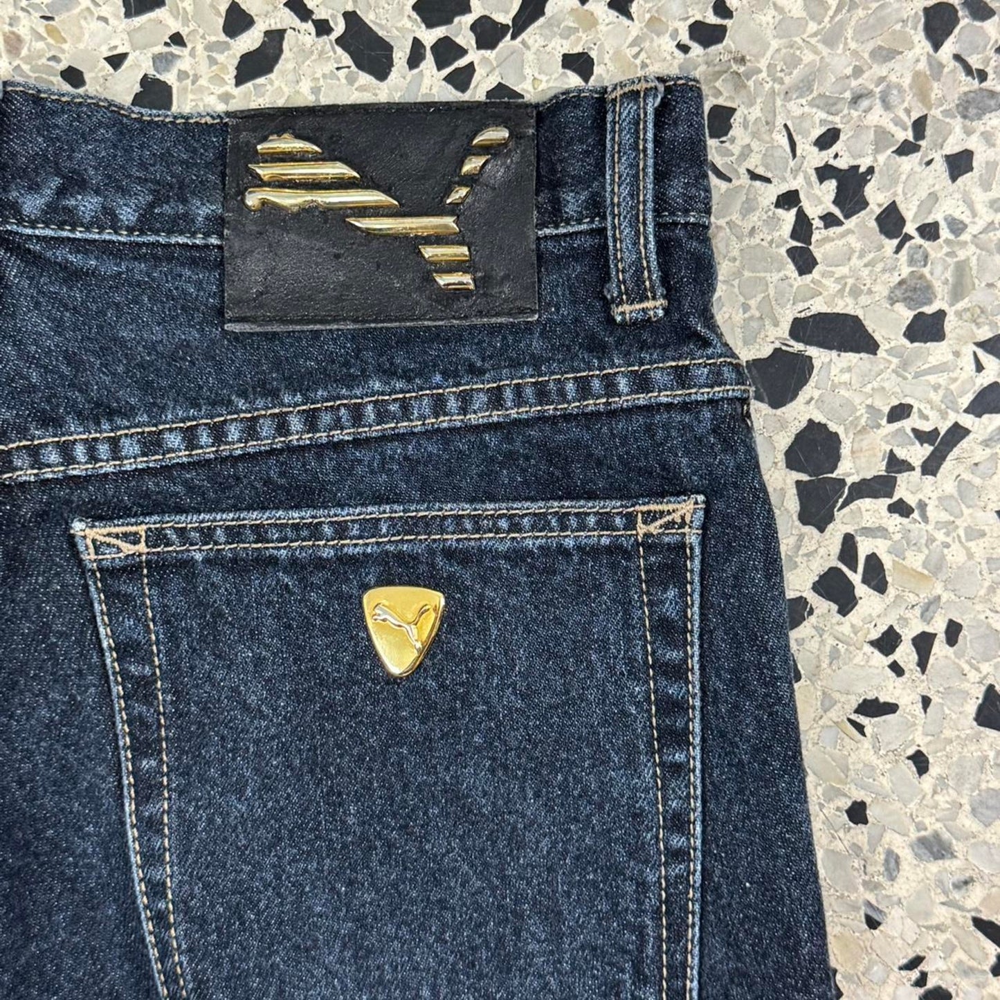 VINTAGE Y2K PUMA COMFORT BRANDED DARK WASH DENIM JEANS: