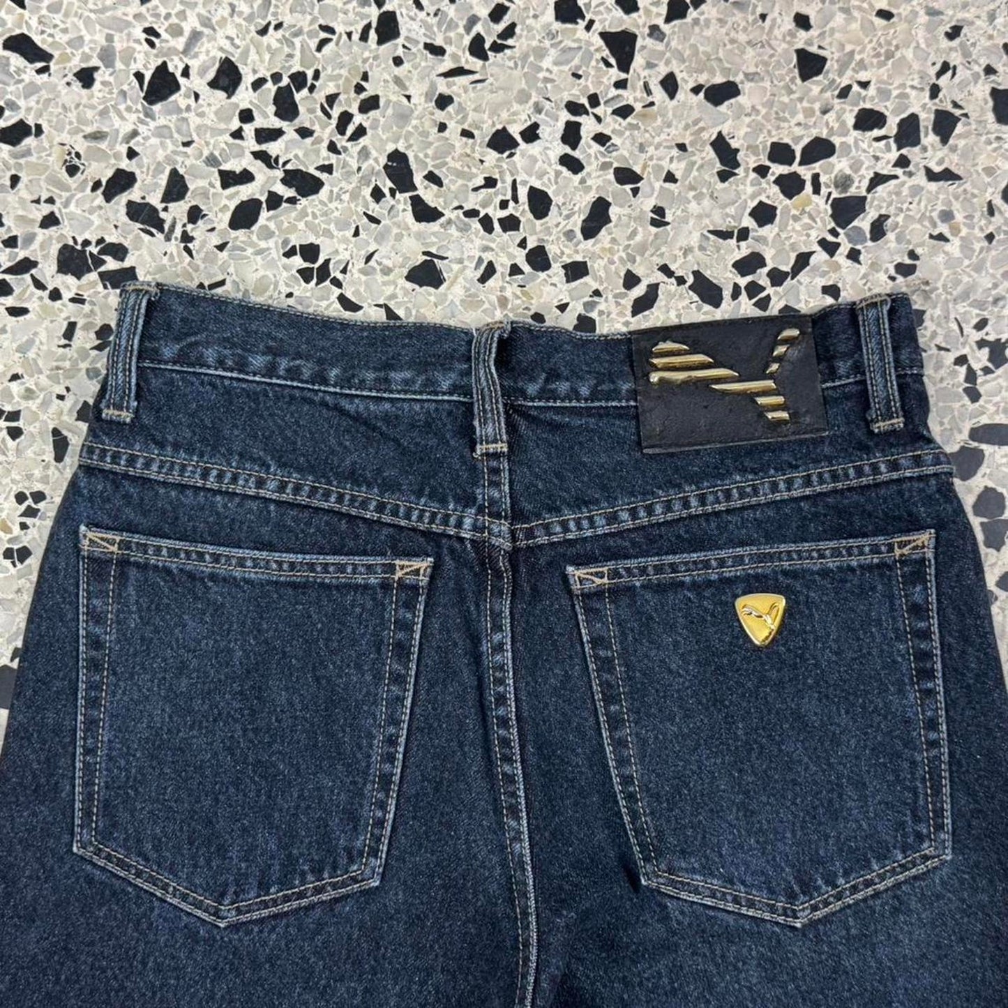VINTAGE Y2K PUMA COMFORT BRANDED DARK WASH DENIM JEANS: