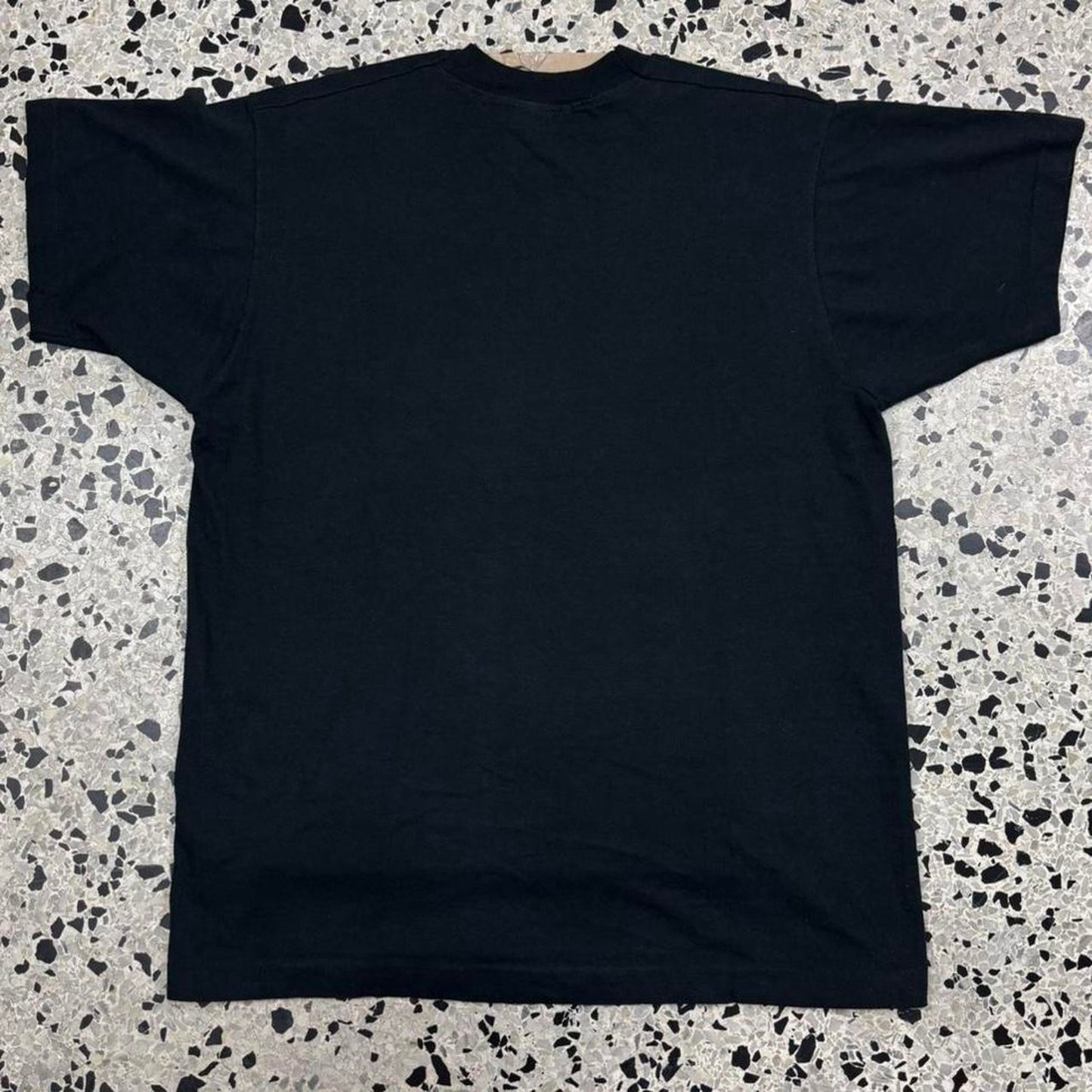 VINTAGE 90S SINGLE STITCH AN OXYMORON A DAY KEEPS REALITY AWAY TEE: