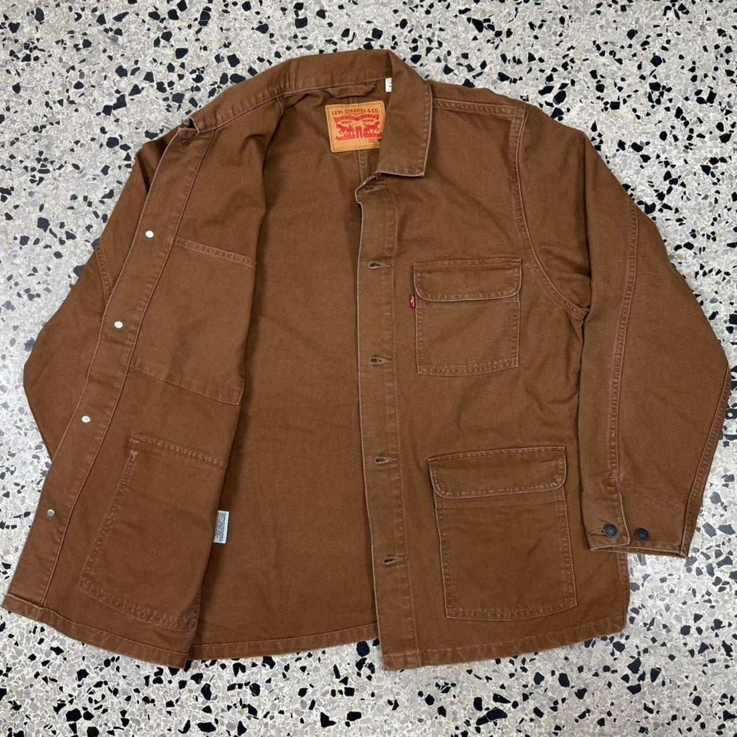 VINTAGE Y2K LEVIS TAN KHAKI CHORE WORK JACKET: