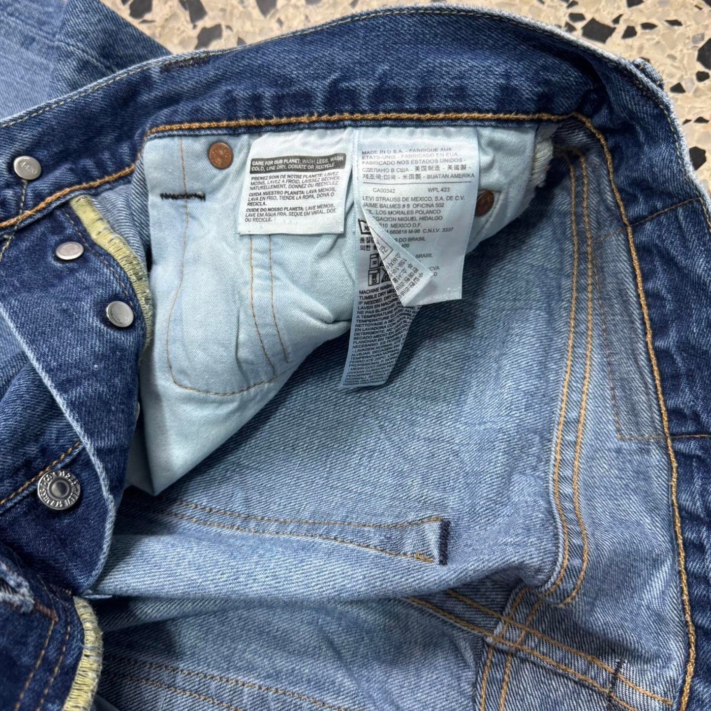 VINTAGE Y2K LEVIS 501 MADE IN USA WHITE OAK REPAIRED SELVEDGE DENIM JEANS: