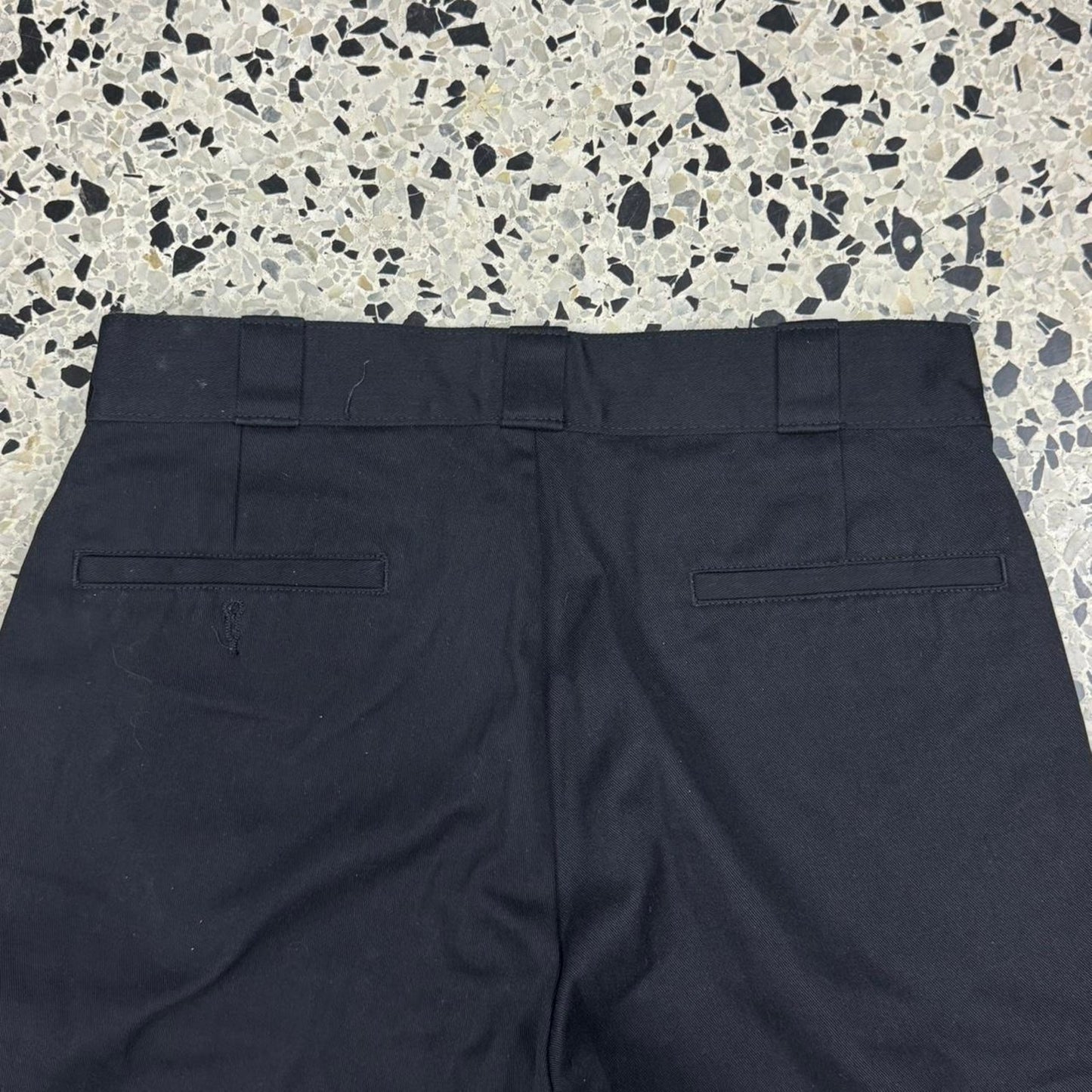 VINTAGE Y2K BLACK DICKIES LONG SHORTS: