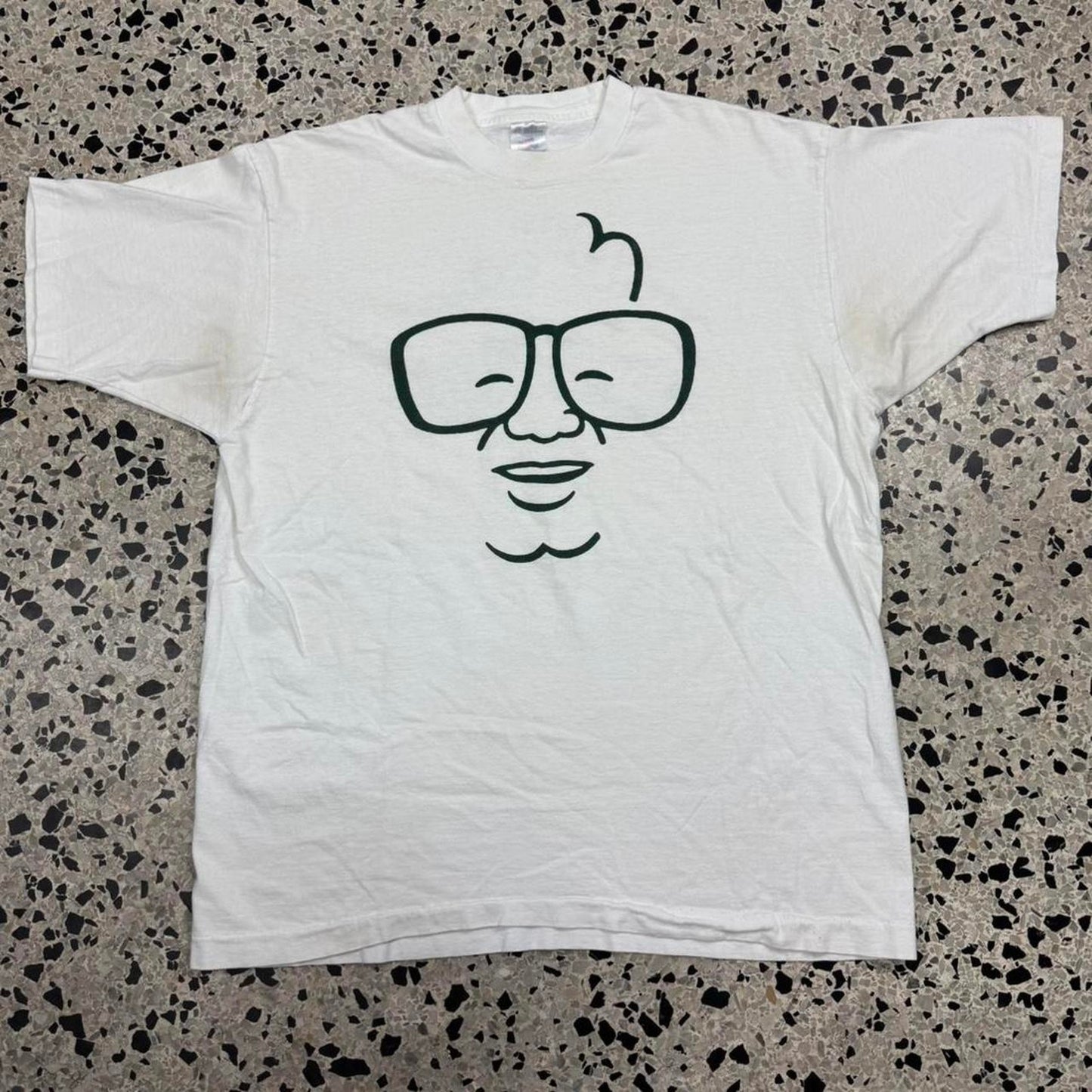 VINTAGE 90S SINGLE STITCH HARRY CARRAY’S HOLY COW RESTAURANT PROMO TEE: