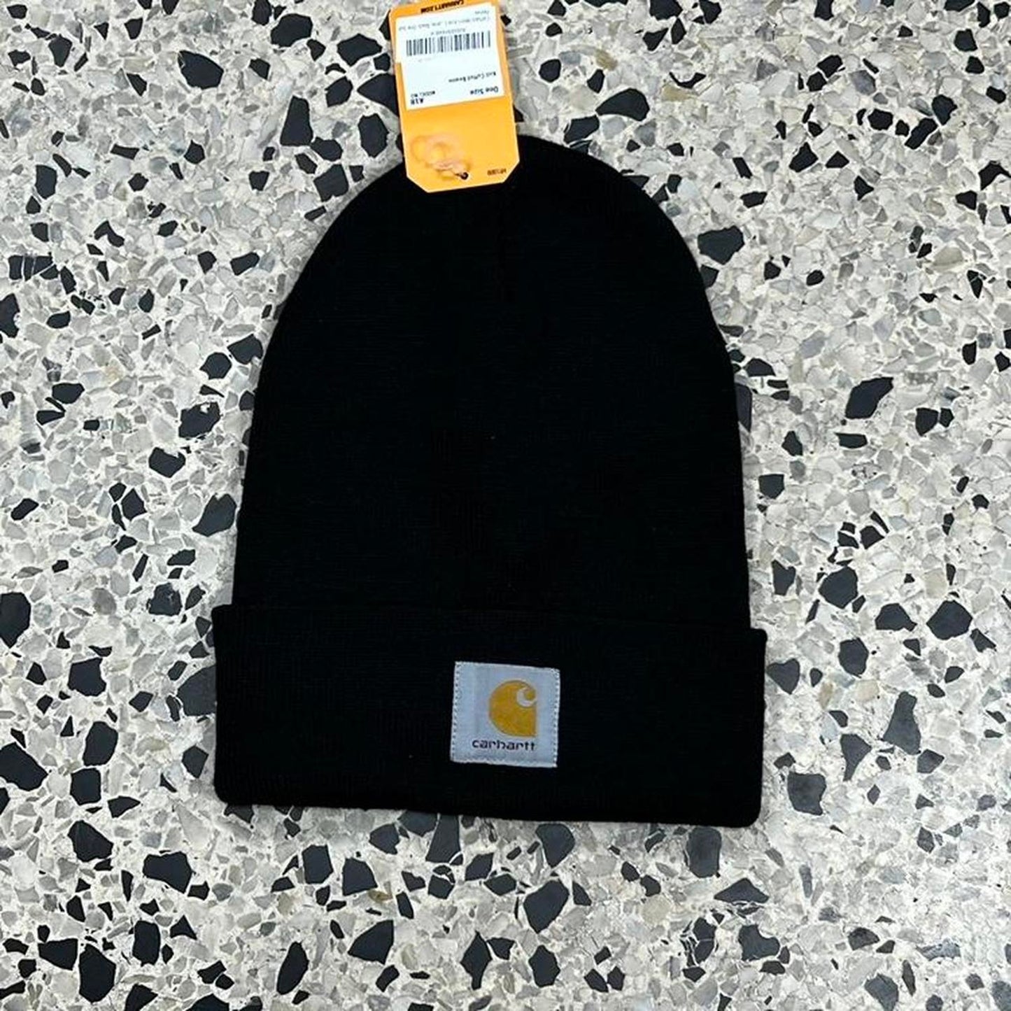 BNWT CARHARTT ESSENTIAL BLACK BEANIE: