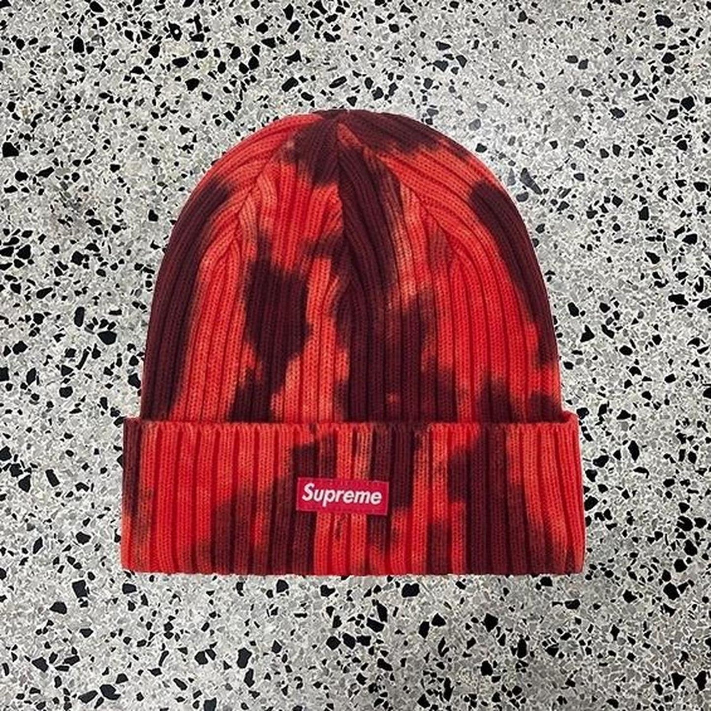 SUPREME SS 24 SPLATTER RED BEANIE: