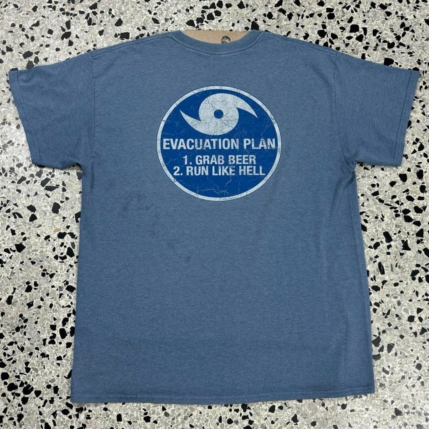 VINTAGE Y2K KEY LARGO HURRICANE EVACUATION PLAN TEE: