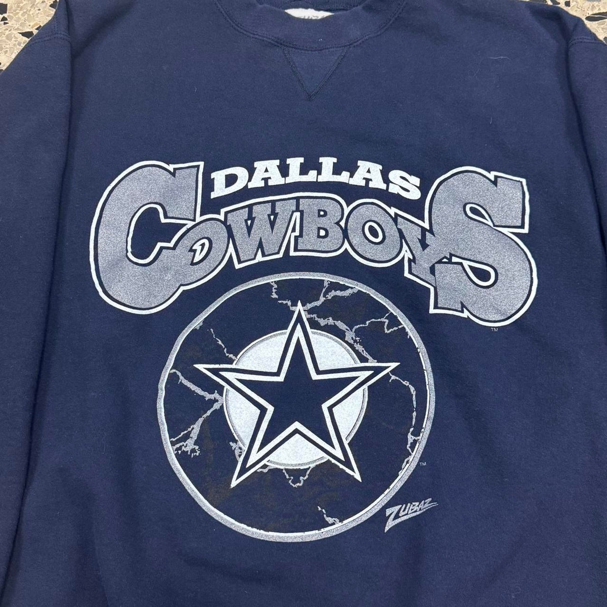 VINTAGE 90S ZUBAZ DALLAS COWBOYS CREWNECK SWEATSHIRT: