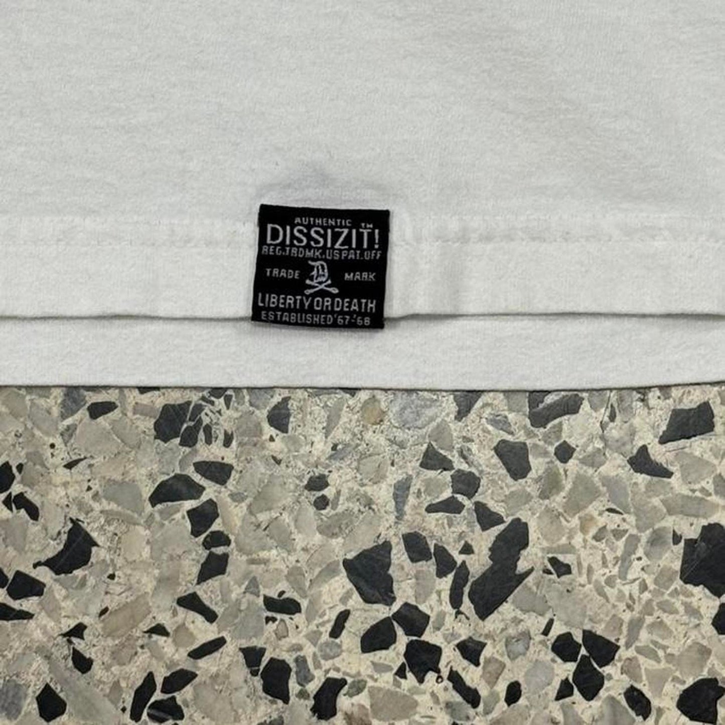 VINTAGE Y2K 2011 DISSIZIT D-WING POLO RIP TEE: