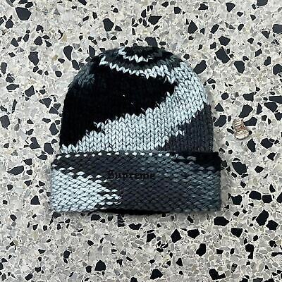 SUPREME SS 24 KNIT BLACK/WHITE BEANIE: