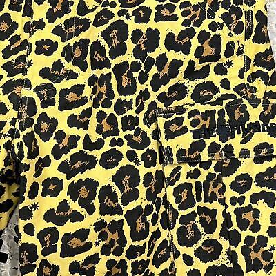 THE HUNDREDS LEOPARD AOP CARGO SHORTS (IMAGINE THE’YRE SUPREME):