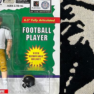 VINTAGE 1997 BRETT FAVRE FOOTBALL W/ HELMET!?! BEST BRAND COLLECTIBLE FIGURE