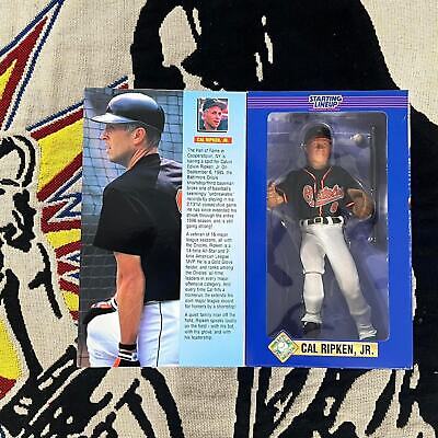 VINTAGE 1997 CAL RIPKEN JR BASEBALL STARTING LINEUP COLLECTIBLE FIGURE