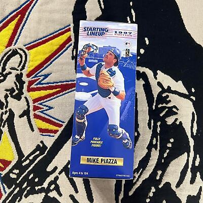 VINTAGE 1997 MIKE PIAZZA BASEBALL STARTING LINEUP COLLECTIBLE FIGURE