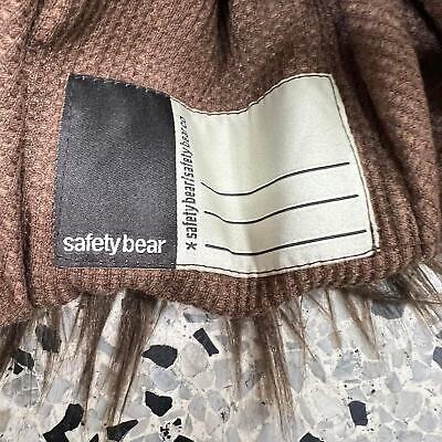 SAFETY BEAR FURRY HAT: