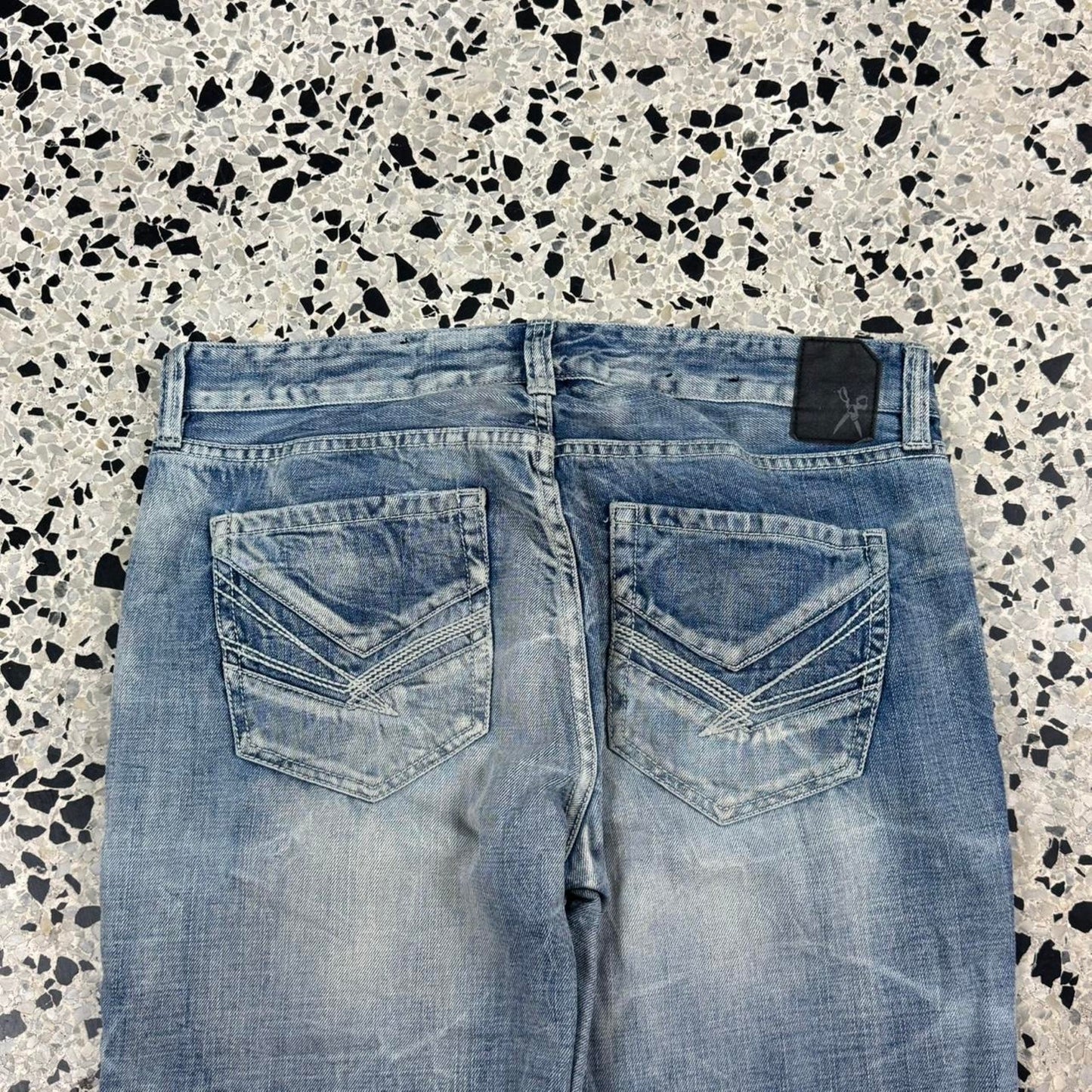 VINTAGE Y2K MARC ECKO CUT & SEW LIGHTWASH DENIM JEANS: