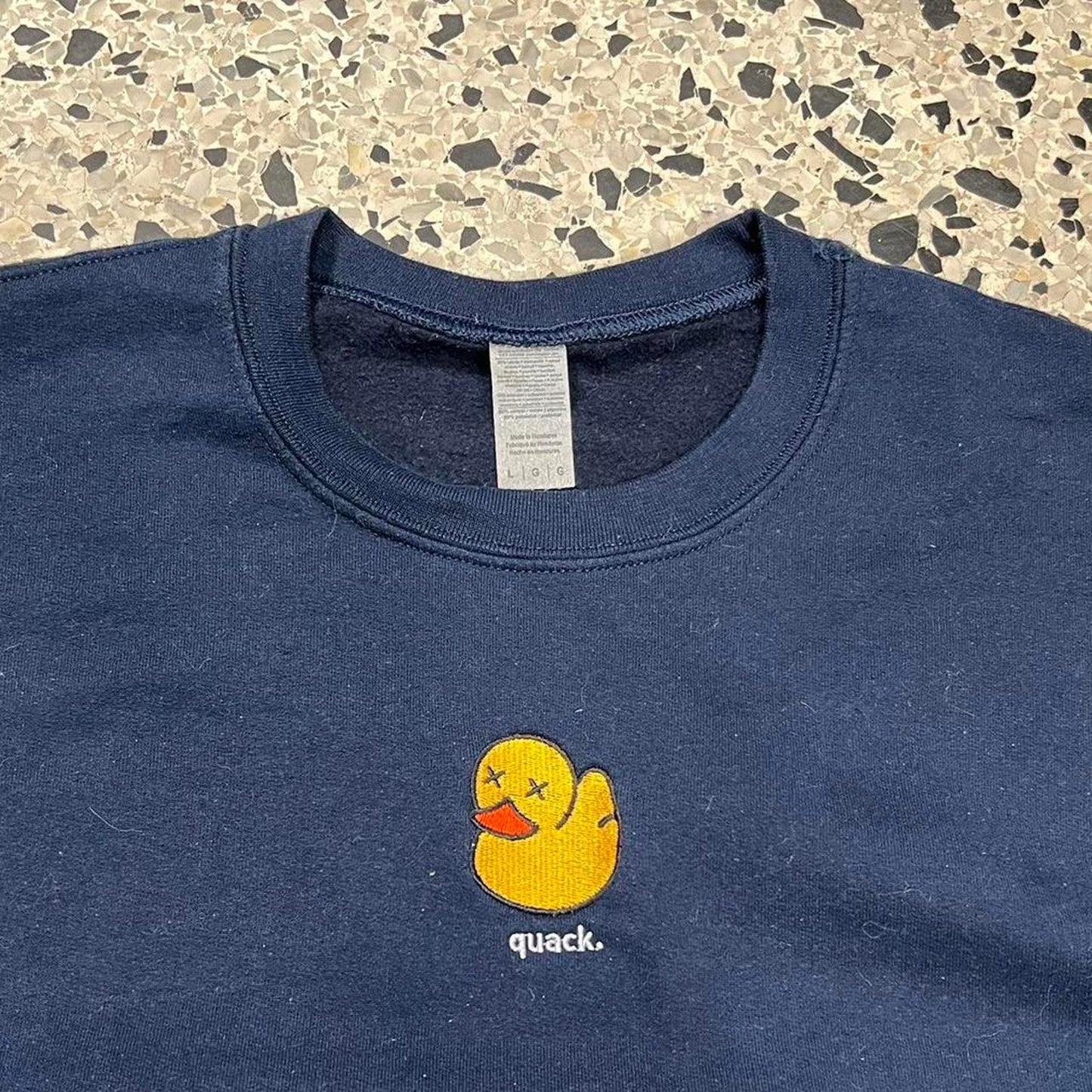 VINTAGE Y2K X.X DUCK QUACK SWEATSHIRT: