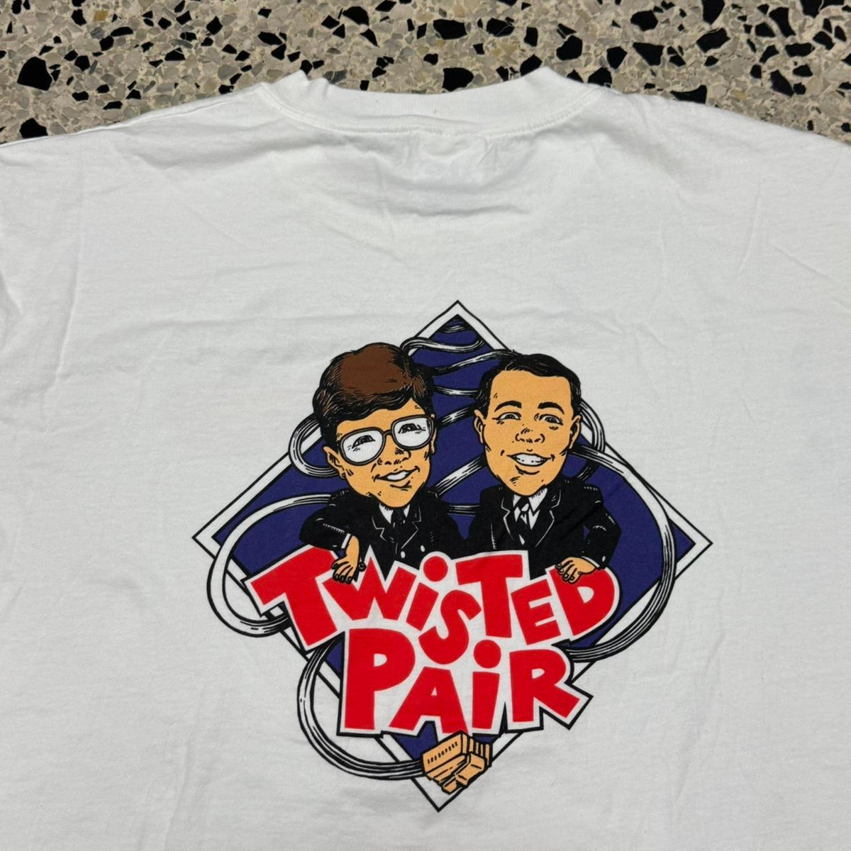 VINTAGE 90S TWISTED PAIR HANES BEEFY PROMO TEE: