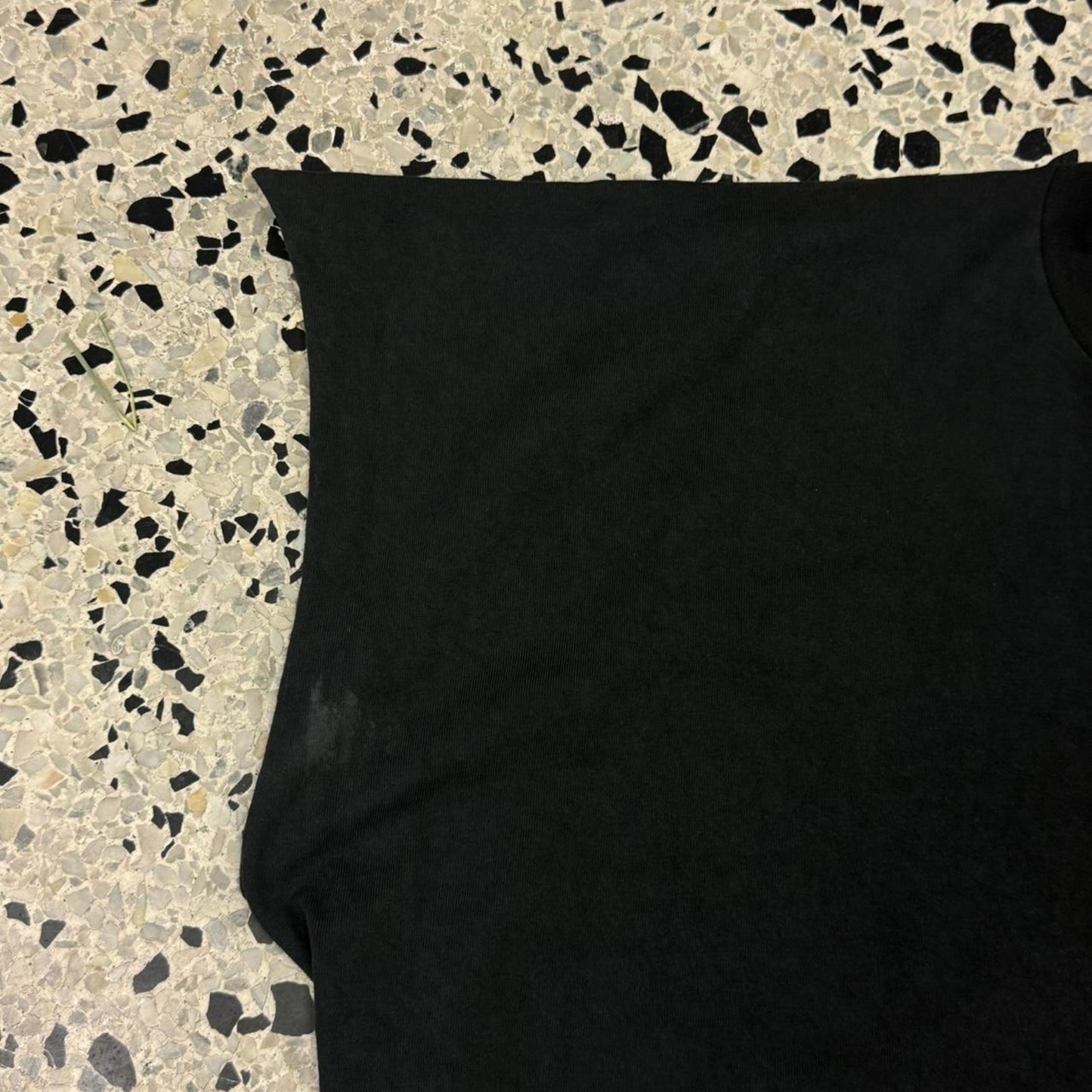 YZY X GOSHA RUBCHINSKIY VULTURES CUT AND SEW ONE 1 TEE: