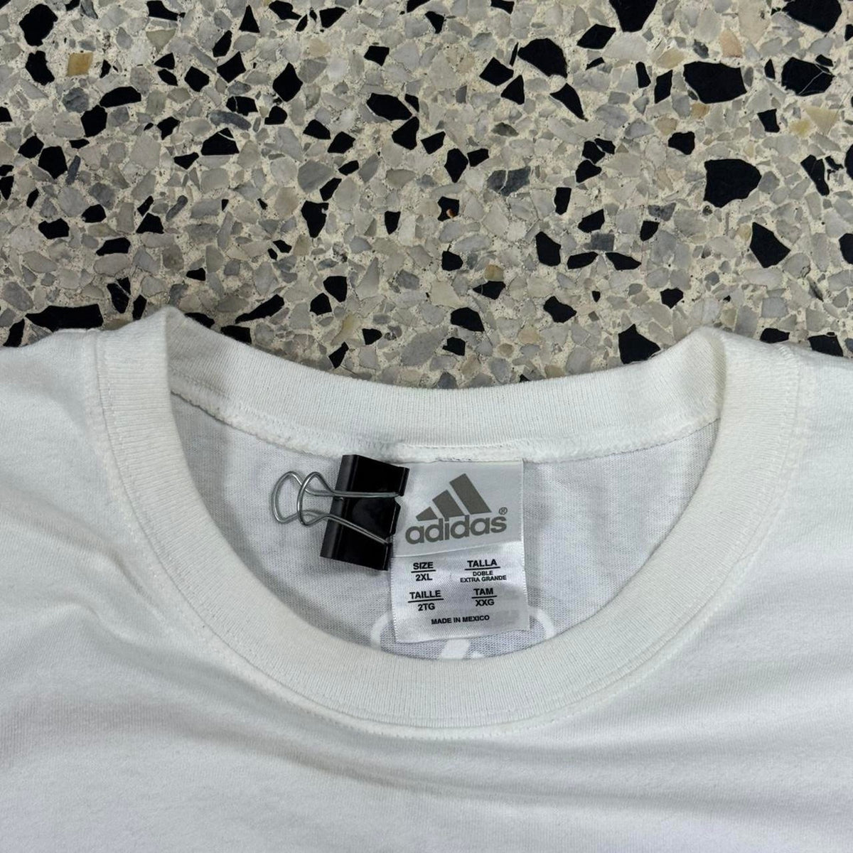 VINTAGE Y2K ADIDAS BASKETBALL SLEEVELESS TANK TOP TEE: