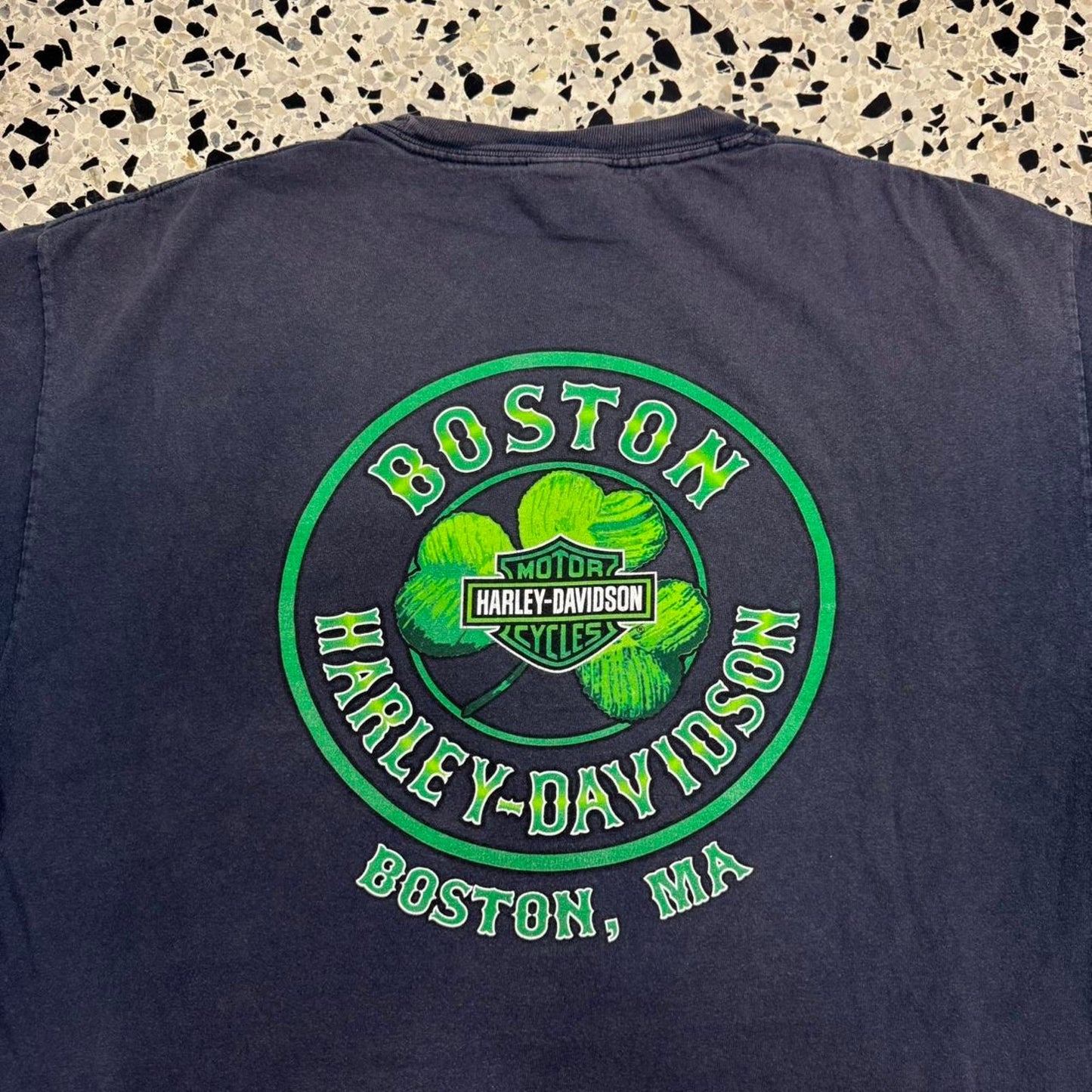 VINTAGE Y2K HARLEY DAVIDSON BLUE EMBLEM X BOSTON HARLEY DAVIDSON TEE: