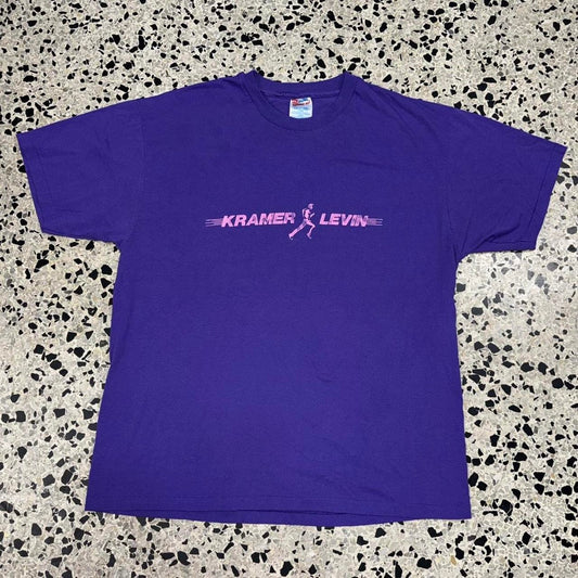 VINTAGE 90S SINGLE STITCH KRAMER LEVIN LAW FIRM RUNNING MAN TEE: