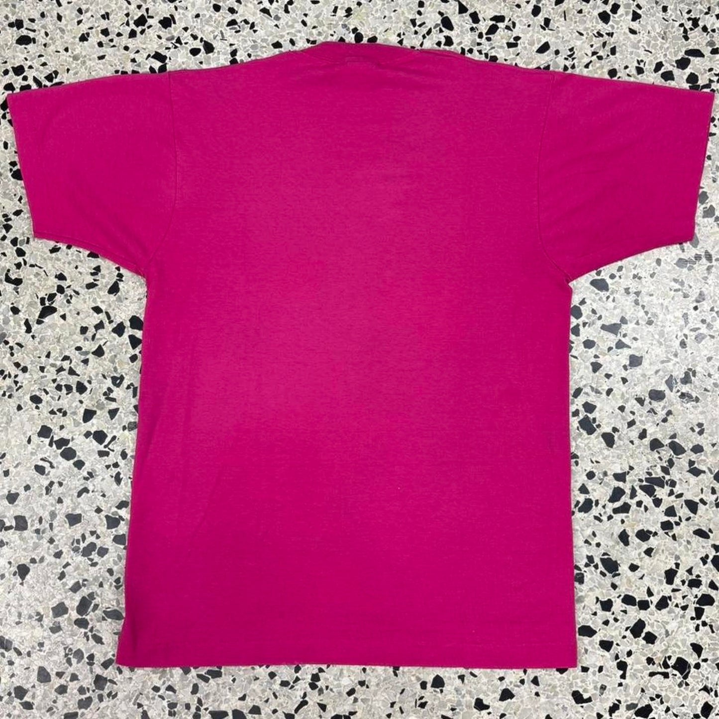 VINTAGE 90S I’VE GOT THE SPIRIT PINK ABSTRACT TEE: