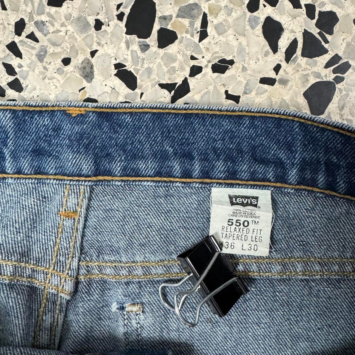 VINTAGE 80S ORANGE TAB 36X30 LEVIS 550 DENIM JEANS:
