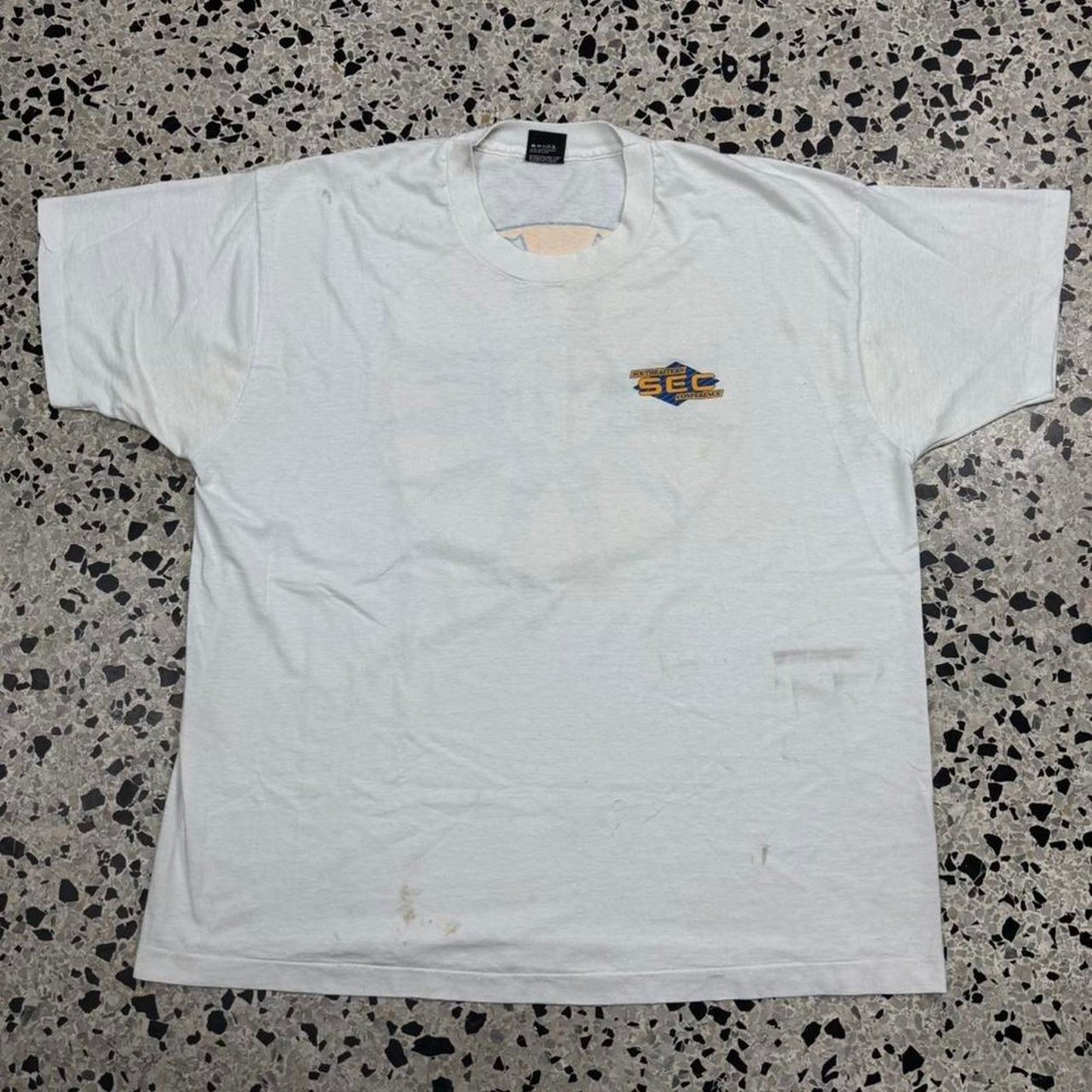 VINTAGE 90S SINGLE STITCH SEC SOUTHEASTERN CONFERENCE LOGO TEE: