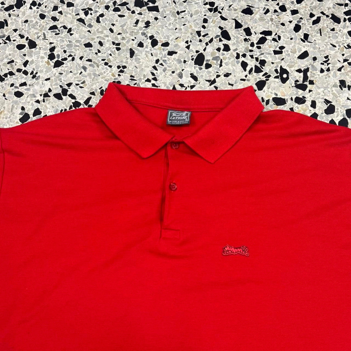 VINTAGE 70S 80S LE TIGRE RED MONOCHROME POLO SHIRT: