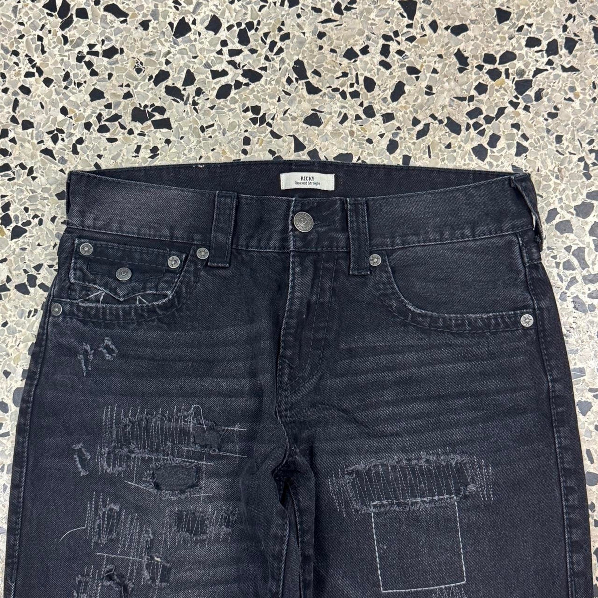 TRUE RELIGION RICKY RELAXED STRAIGHT PATCHWORK GRUNGE PUNK BLACK DENIM JEANS: