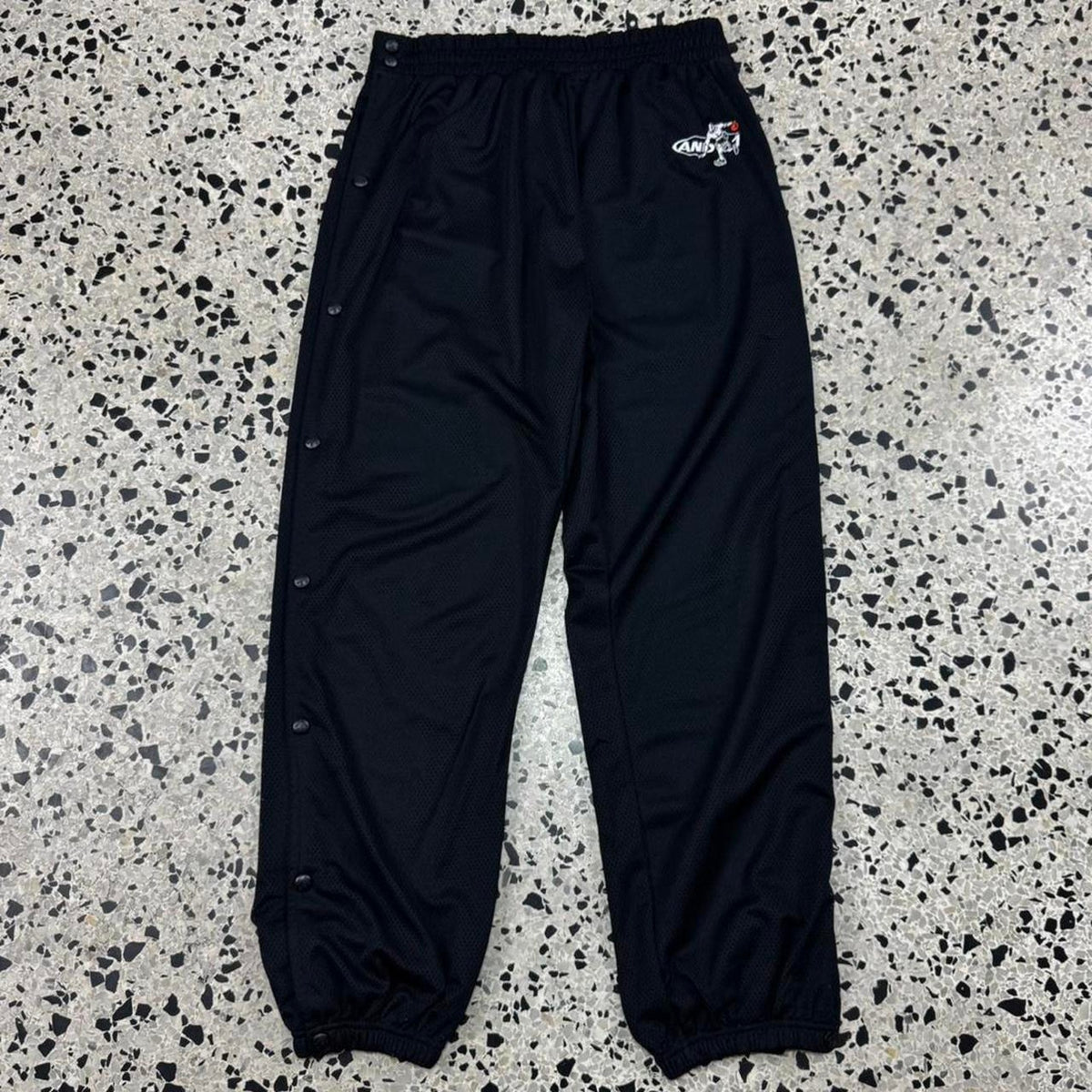 VINTAGE Y2K AND1 BLACK TEARAWAY BASKETBALL MESH PANTS: