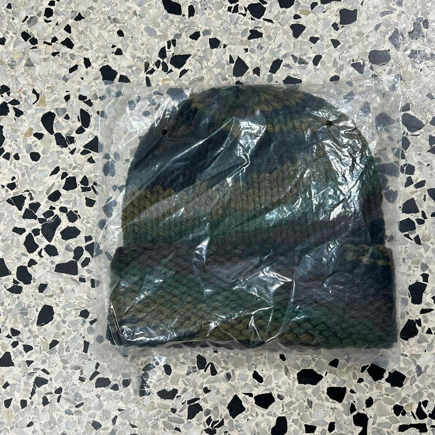 SUPREME SS 24 KNIT CAMO BEANIE: