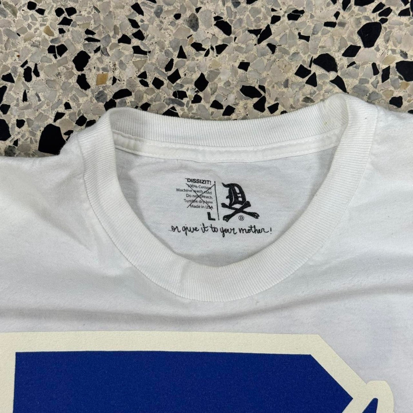 VINTAGE Y2K 2011 DISSIZIT D-WING POLO RIP TEE:
