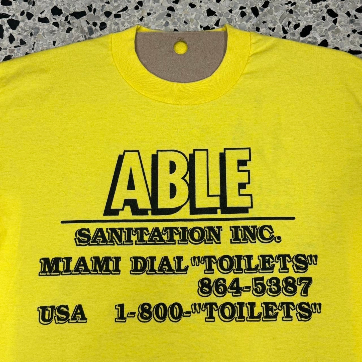 VINTAGE 90S SINGLE STITCH 1-800-TOILETS MIAMI SANITATION TEE: