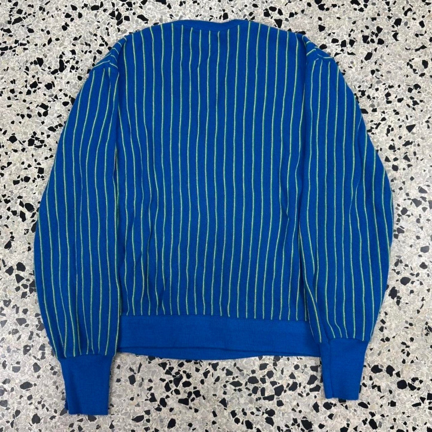 VINTAGE 70S 80S IZOD LACOSTE MADE IN USA V NECK VERTICAL STRIPED SWEATER: