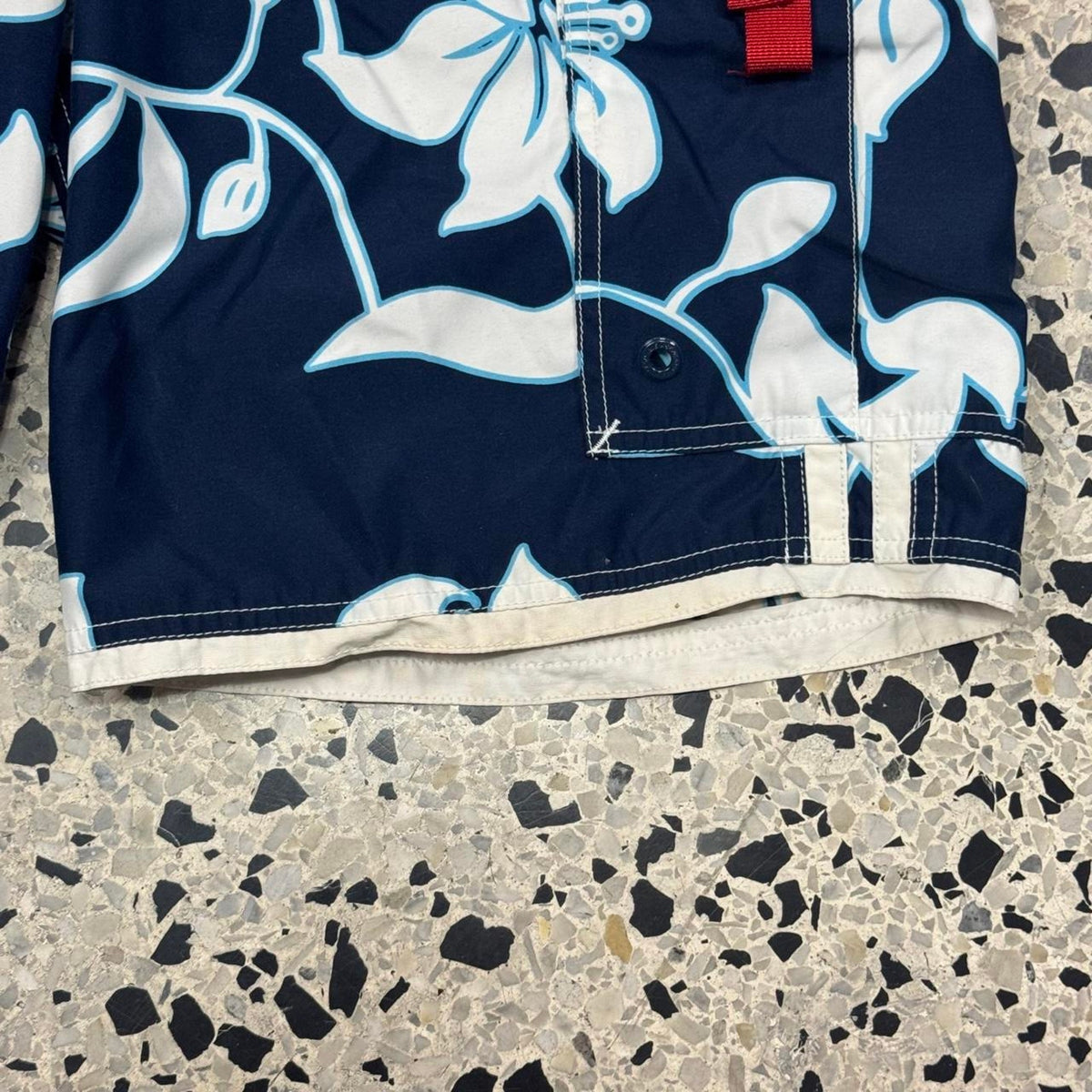 VINTAGE Y2K ABERCROMBIE & FITCH BLUE FLORAL CARGO SWIM TRUNK SHORTS: