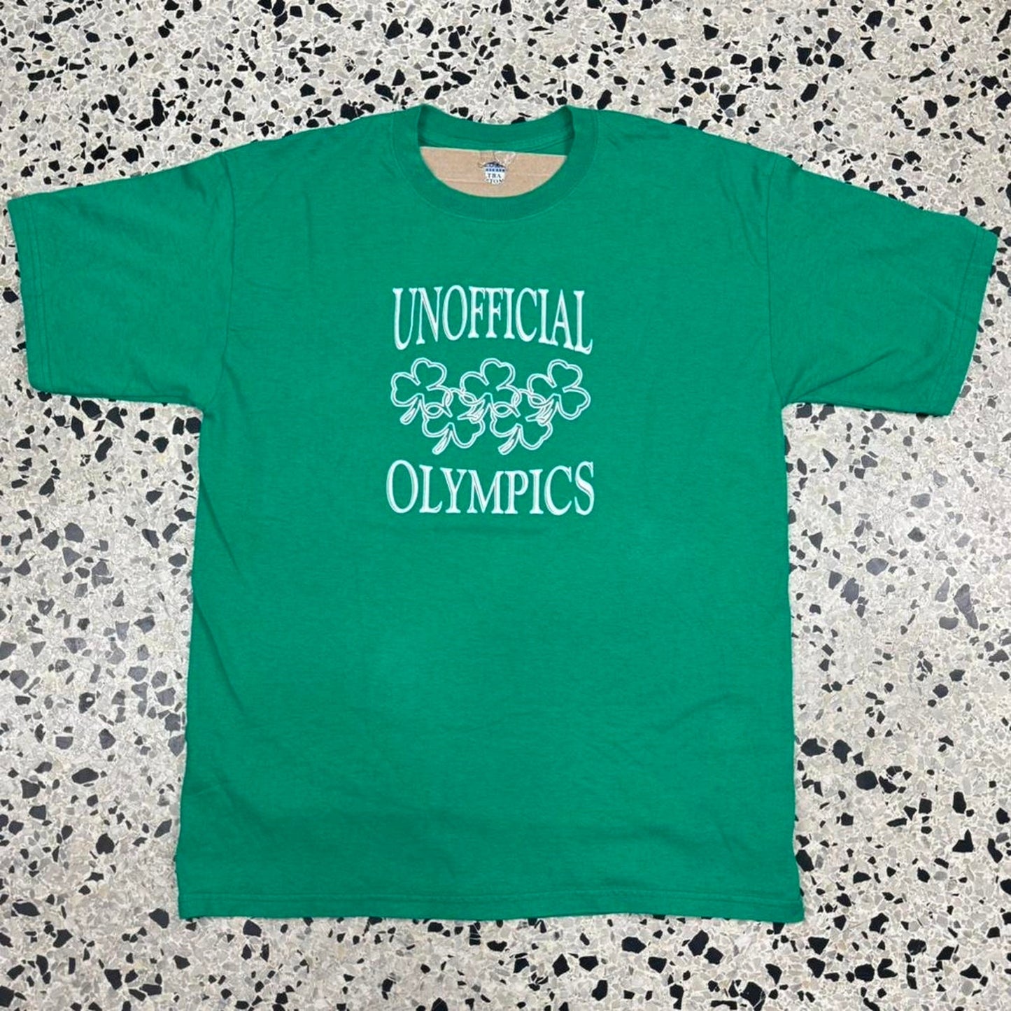 VINTAGE Y2K UNOFFICIAL OLYMPICS IRISH DRINKING GAMES TEE: