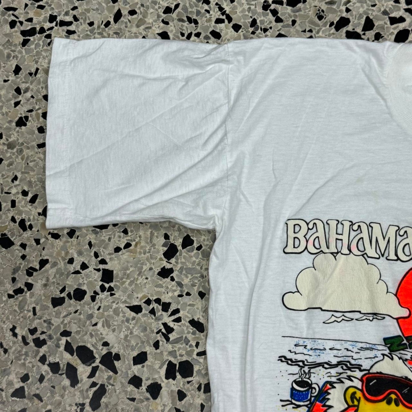 VINTAGE 90S SINGLE STITCH DUCK DON’T DO MORNINGS BAHAMAS TOURIST TEE:
