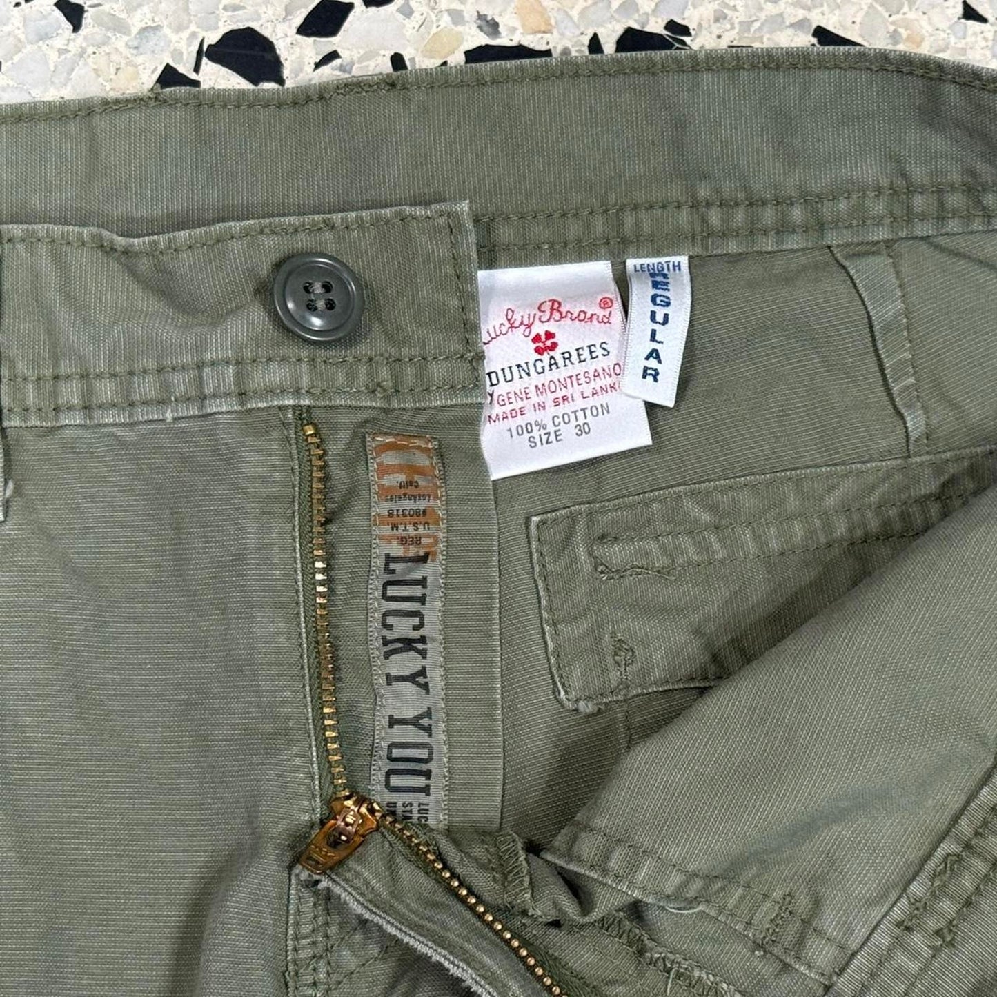 VINTAGE Y2K LUCKY BRAND UNISEX OLIVE CARGO PANTS: