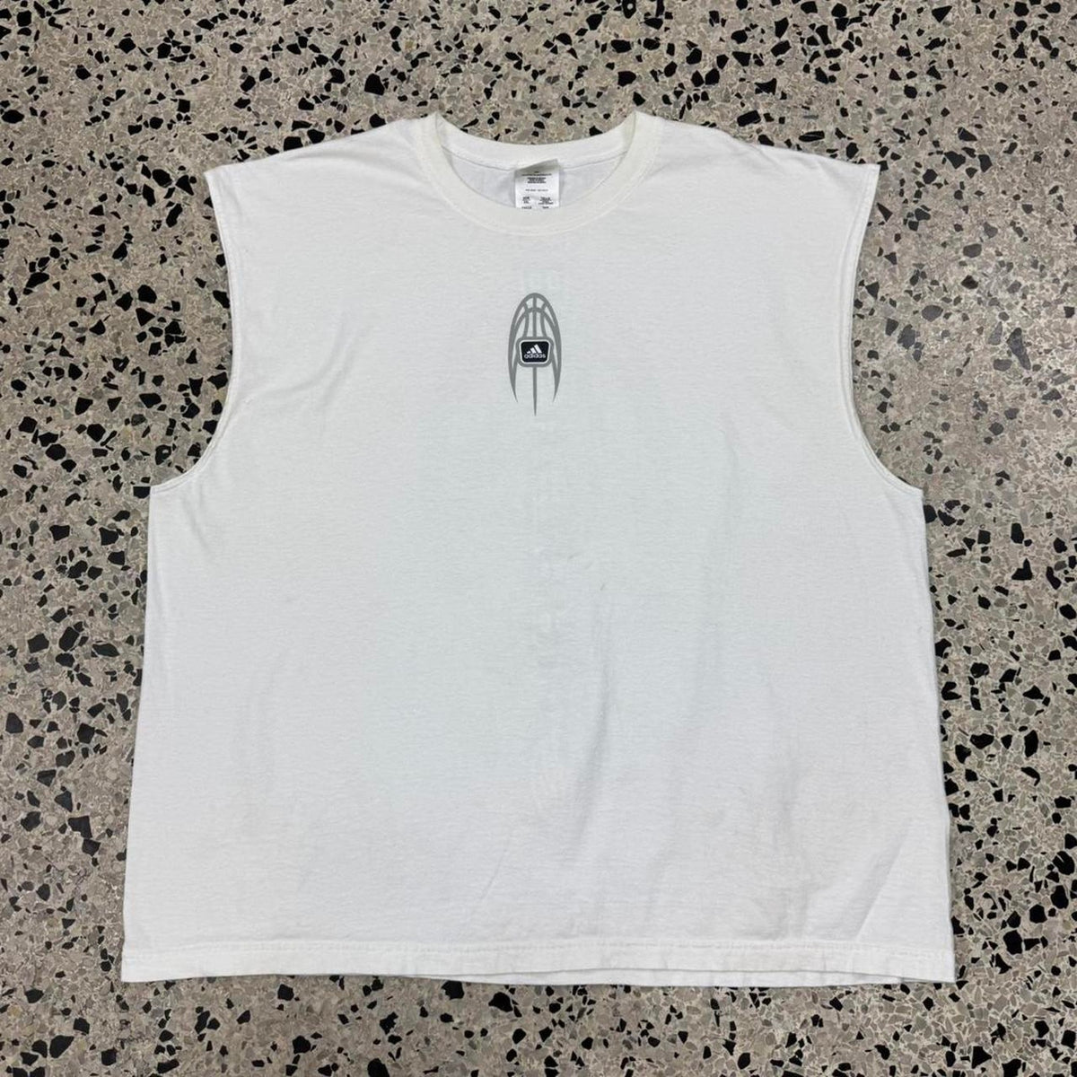 VINTAGE Y2K ADIDAS BASKETBALL SLEEVELESS TANK TOP TEE: