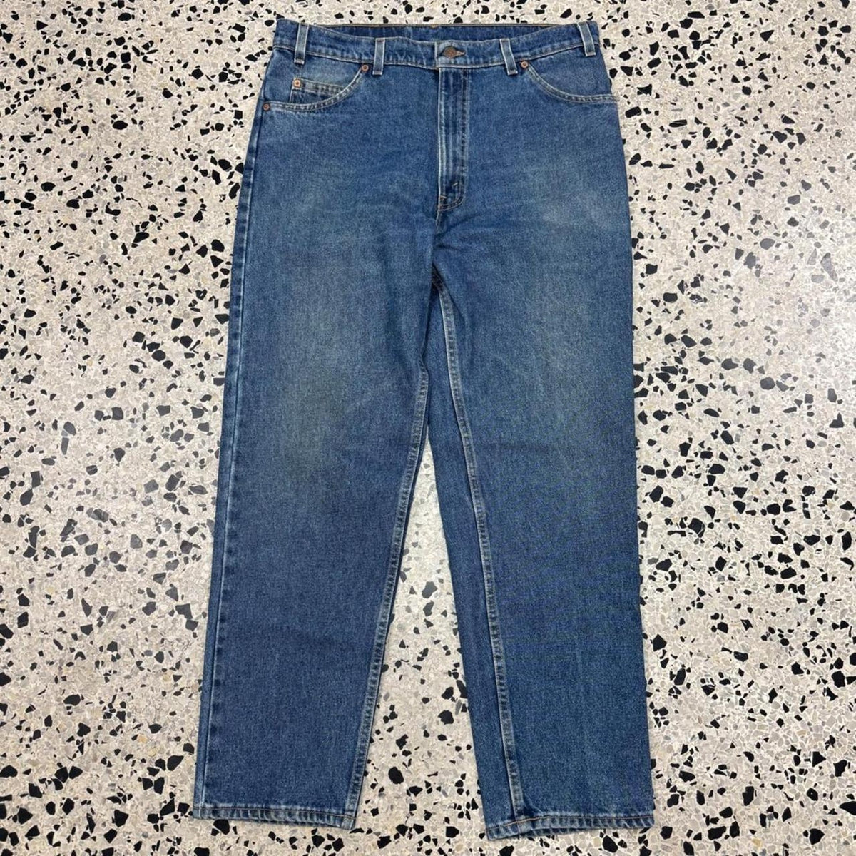 VINTAGE 80S ORANGE TAB 36X30 LEVIS 550 DENIM JEANS: