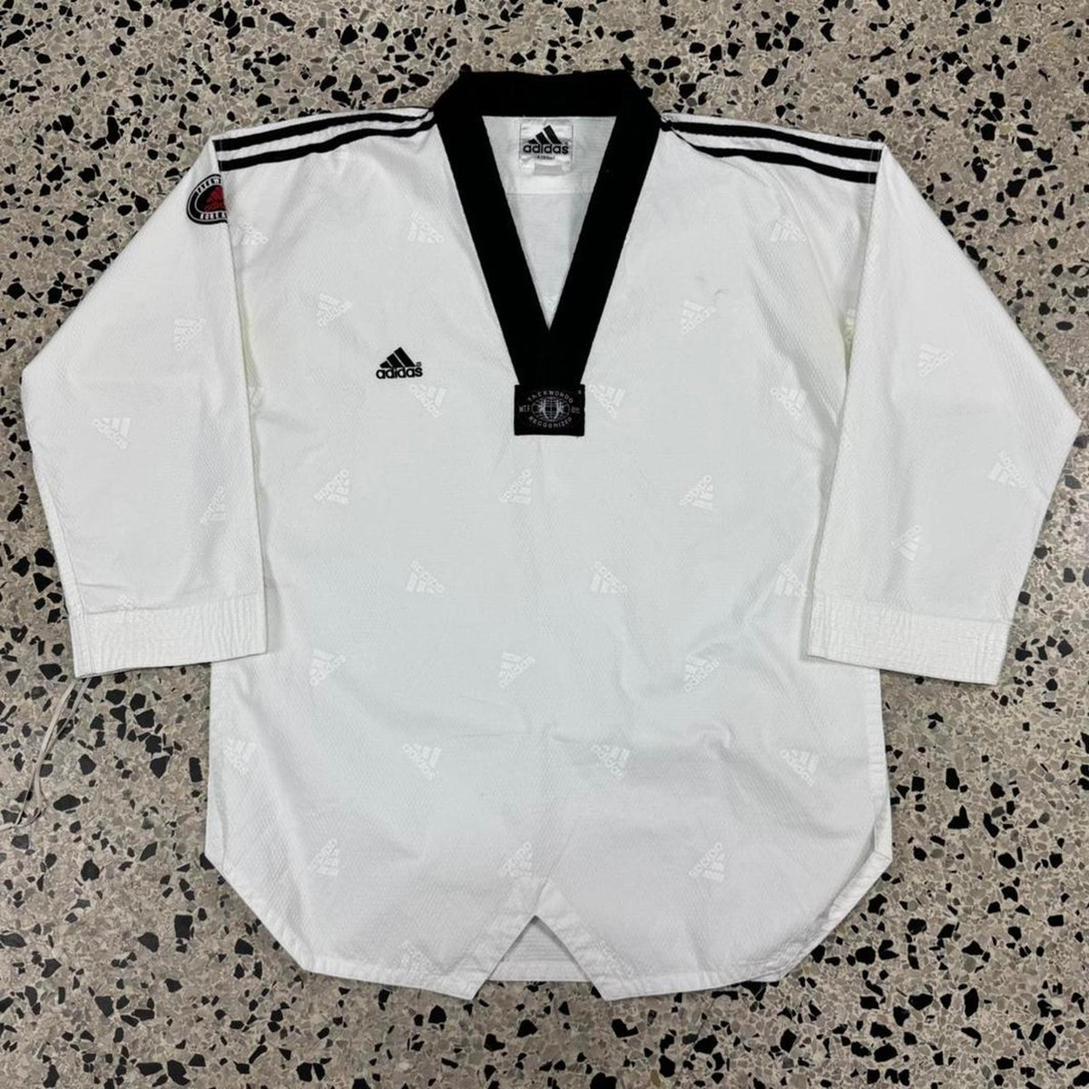 VINTAGE Y2K ADIDAS TAEKWONDO KOREA WTF UNIFORM TOP: