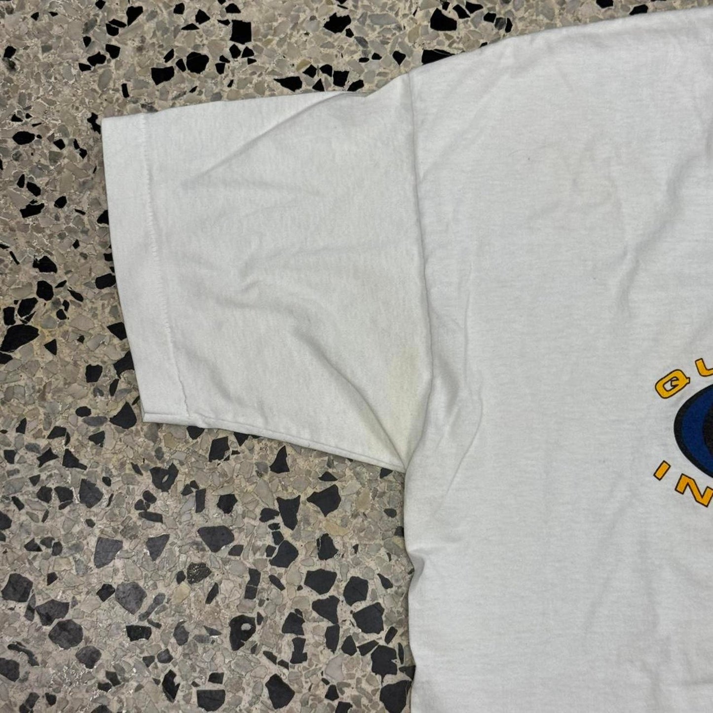 VINTAGE 90S 1997 SINGLE STITCH QUEENSBURY 1997 INVITATIONAL TEE: