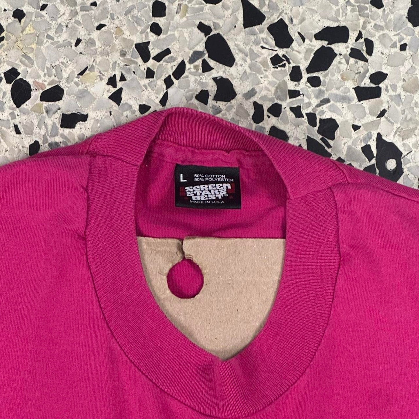 VINTAGE 90S I’VE GOT THE SPIRIT PINK ABSTRACT TEE: