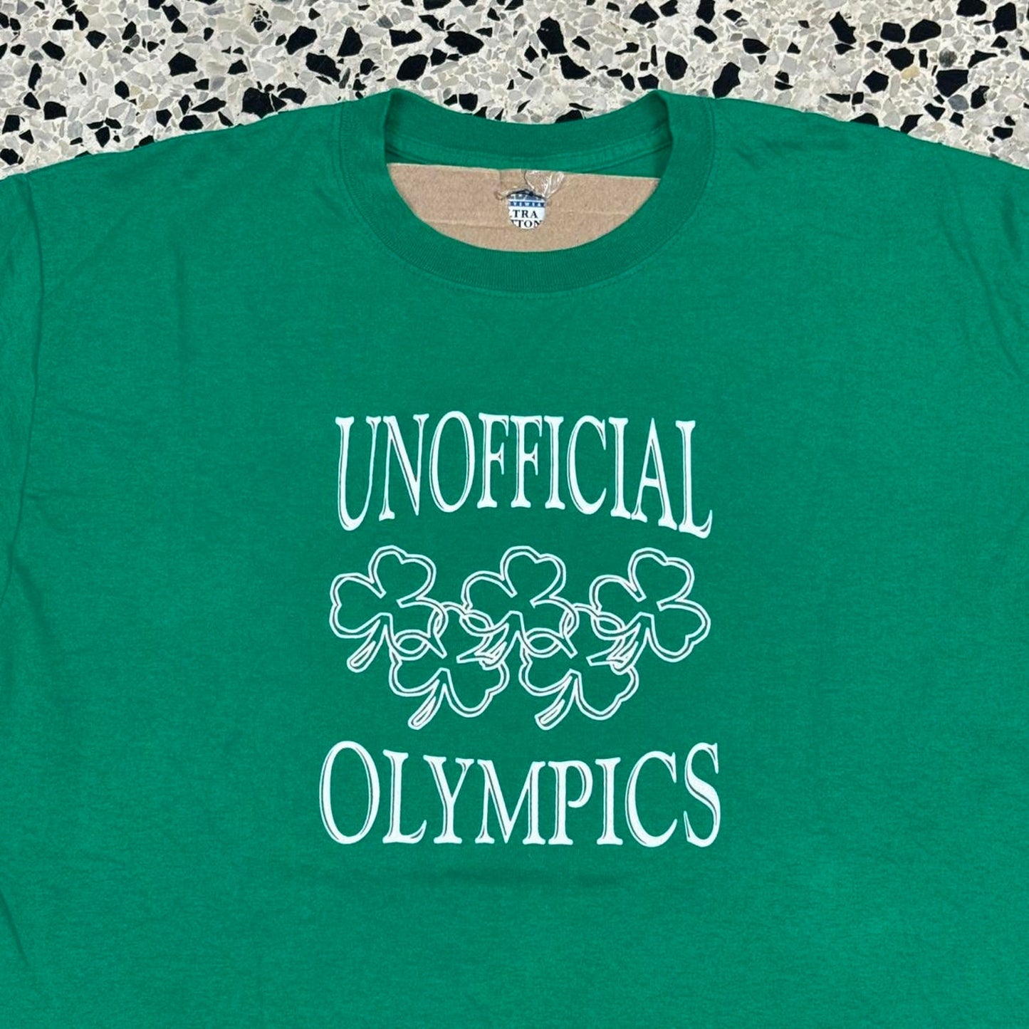VINTAGE Y2K UNOFFICIAL OLYMPICS IRISH DRINKING GAMES TEE: